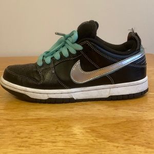 Black NikeSB Zoom Air